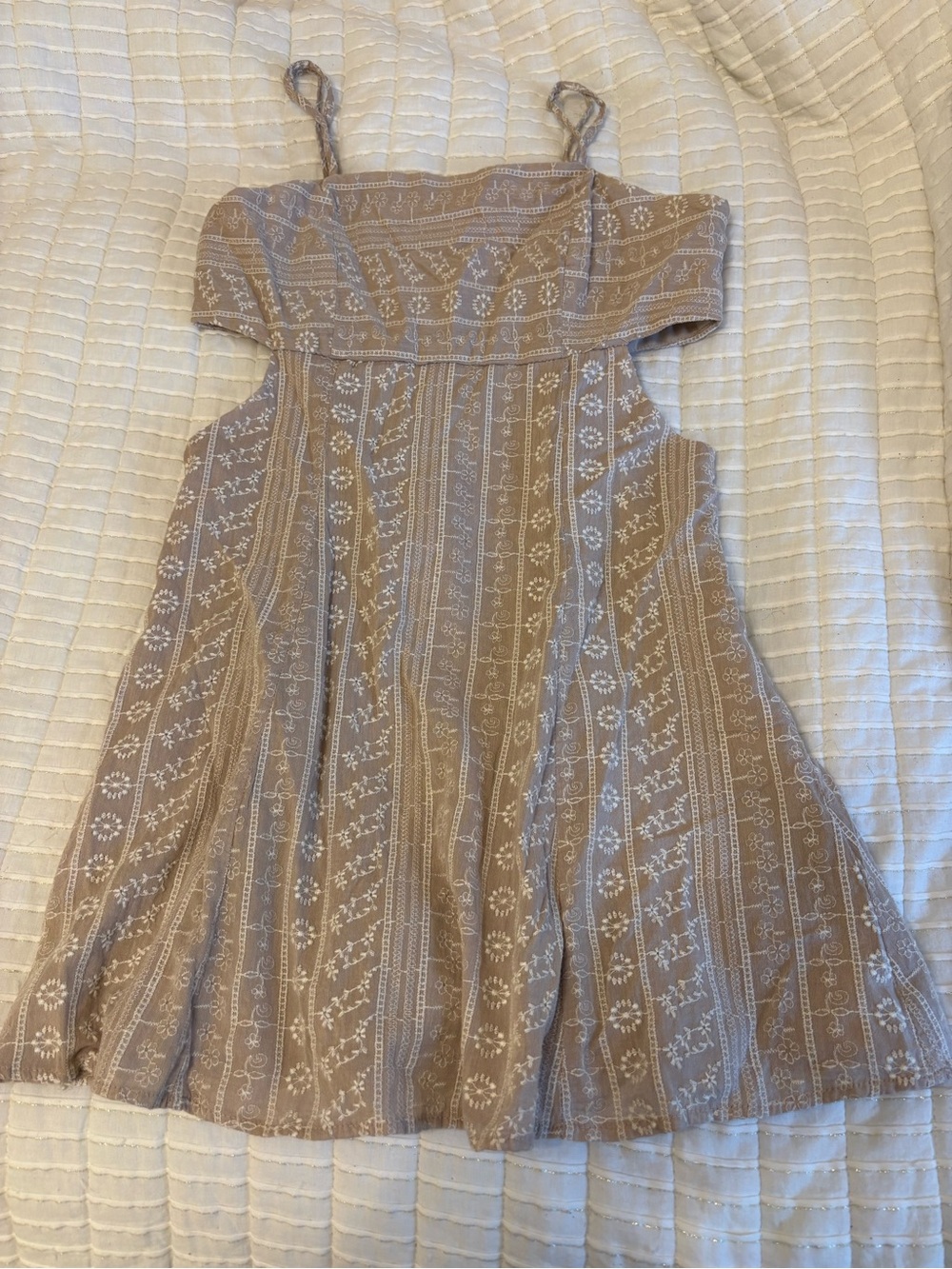 Atlar’d State Women’s Beige Patterned Sundress with White Embroidery